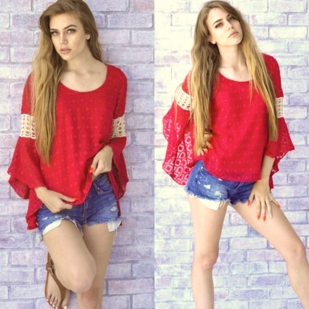 ✅CLEARANCE- VA VA Boho Embroidered Crocheted Sleeve Detail Top